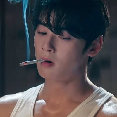 Lee Un-jeong thumbnail