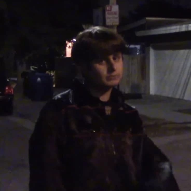 Oliver tree thumbnail