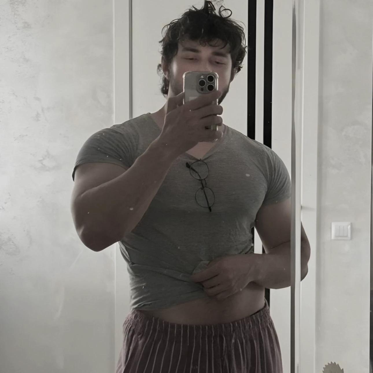 LOVING HUSBAND  thumbnail