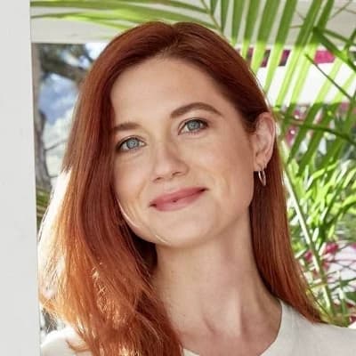 Bonnie Wright thumbnail