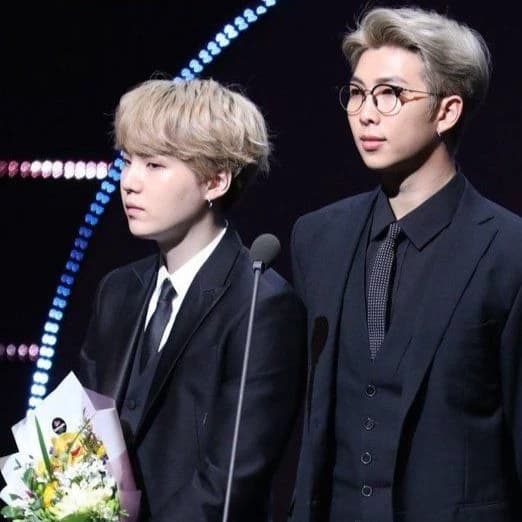 Kim Namjoon ♥⁠╣⁠[⁠-⁠_⁠-⁠]⁠╠⁠♥ Min Yoongi  thumbnail