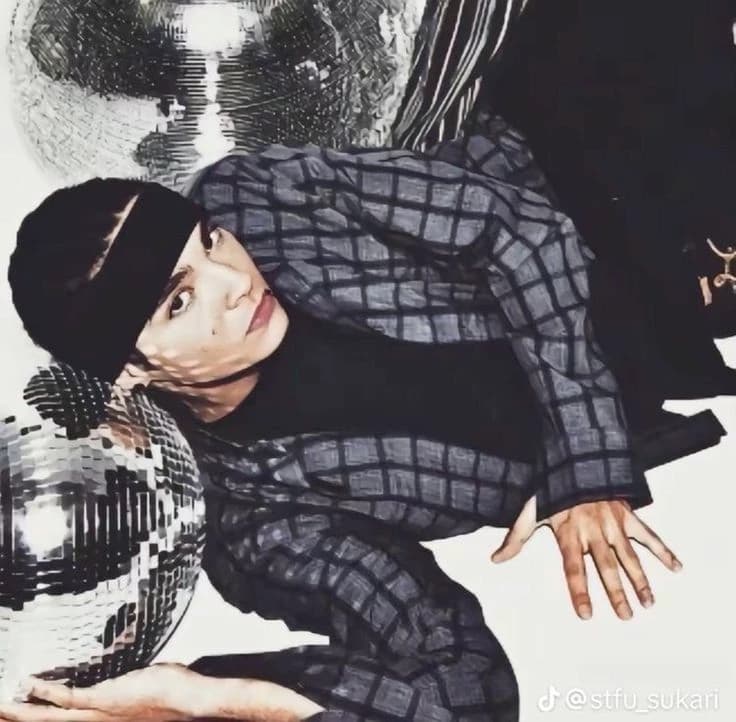 Tom Kaulitz thumbnail
