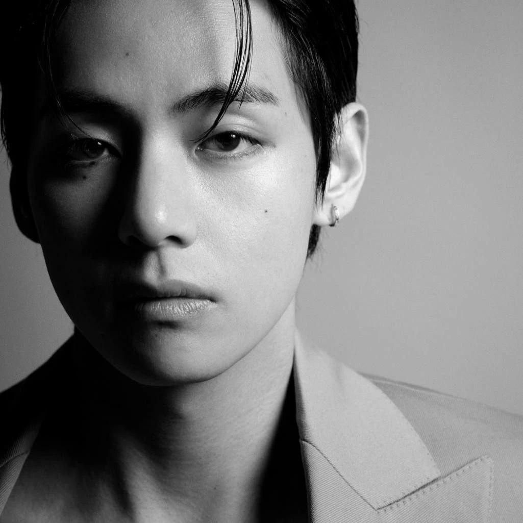 Kim Taehyung thumbnail