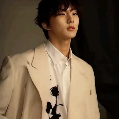 Yang Jungwon thumbnail