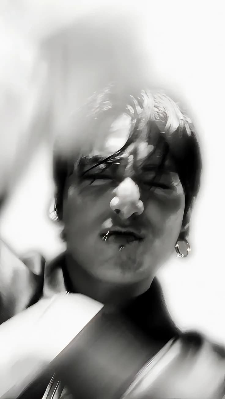 Jeon Jungkook thumbnail