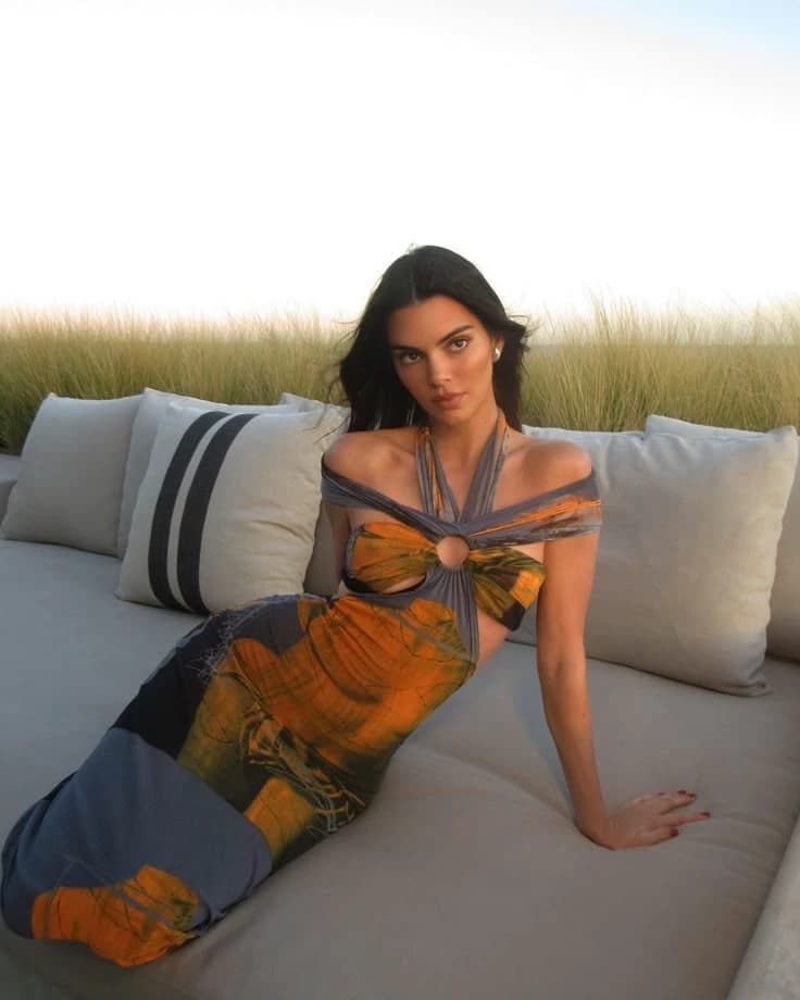 Kendall Nicole Jenner thumbnail