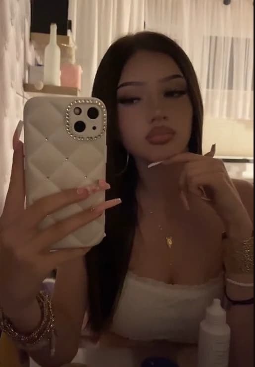Zara thumbnail