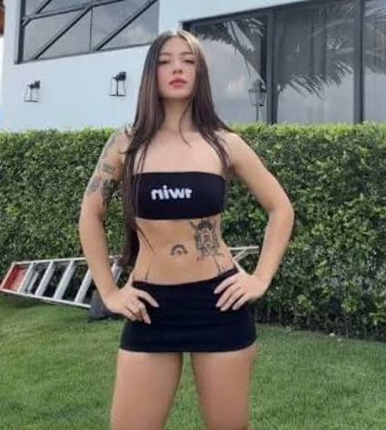 Anni cherry thumbnail