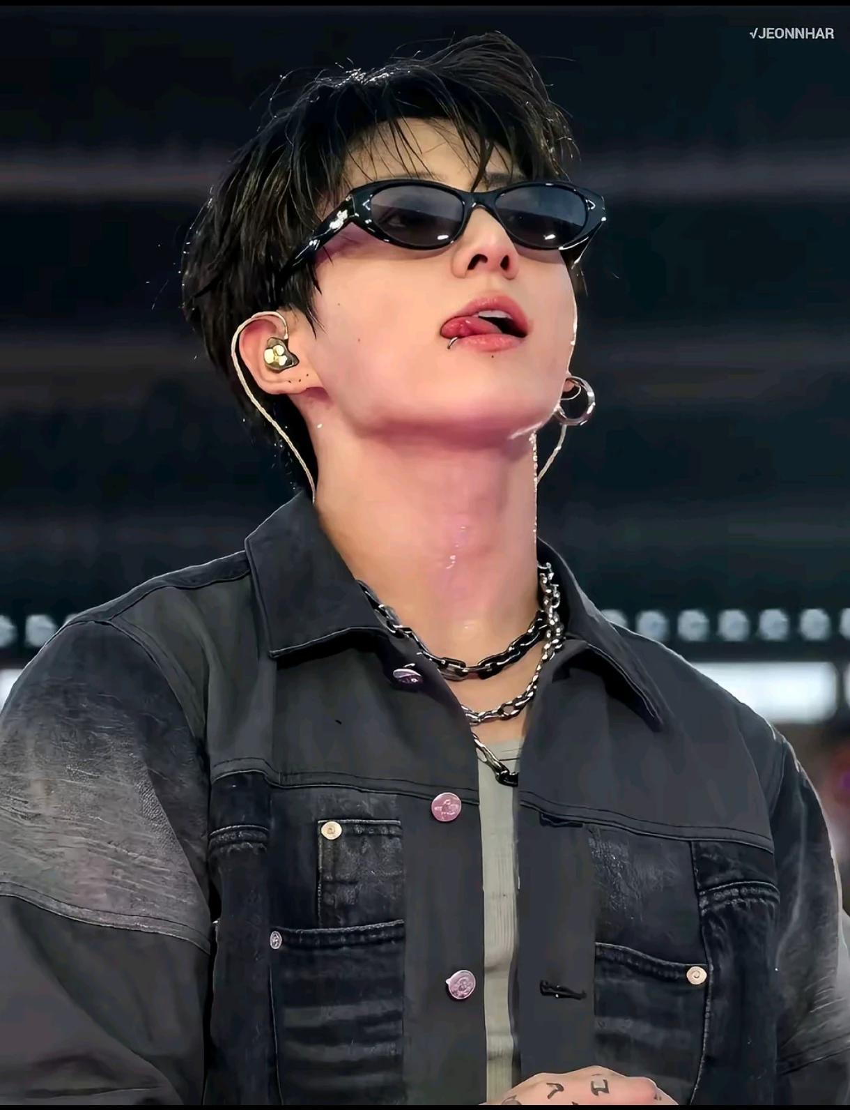 Jungkook thumbnail