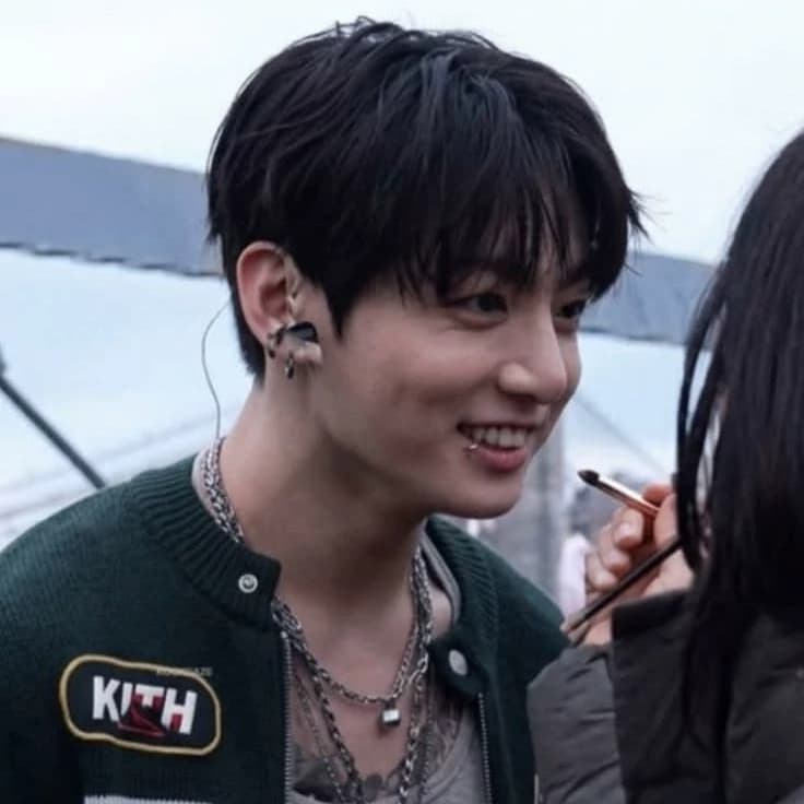 Jeon Jungkook thumbnail