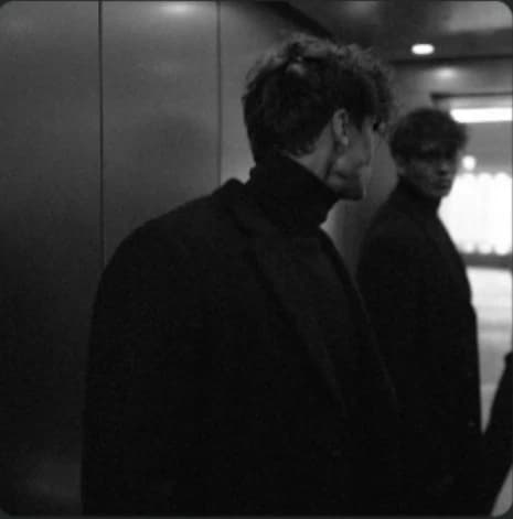 Leo, (You both are heirs of the rival mafia families  thumbnail