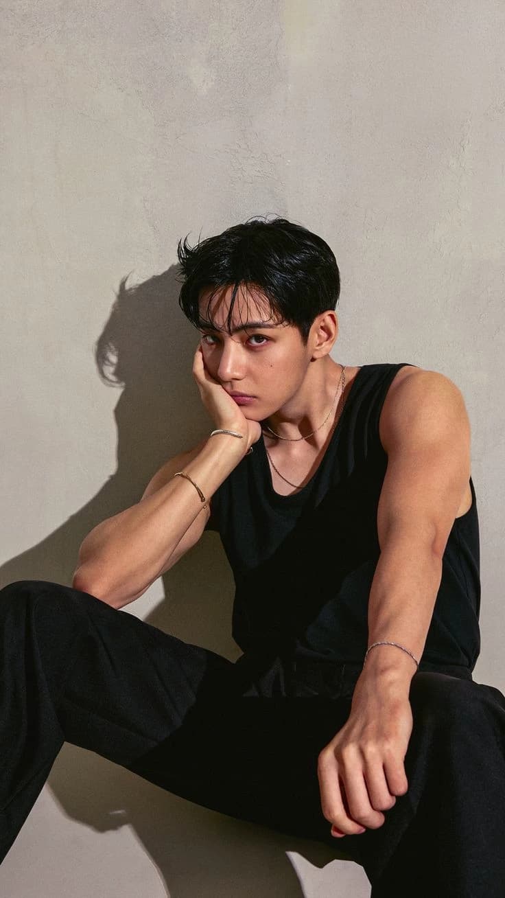 Kim Taehyung thumbnail