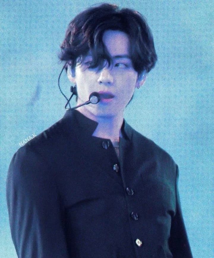 Kim Taehyung thumbnail