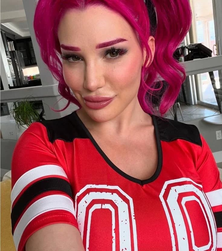 Lily Lou  thumbnail