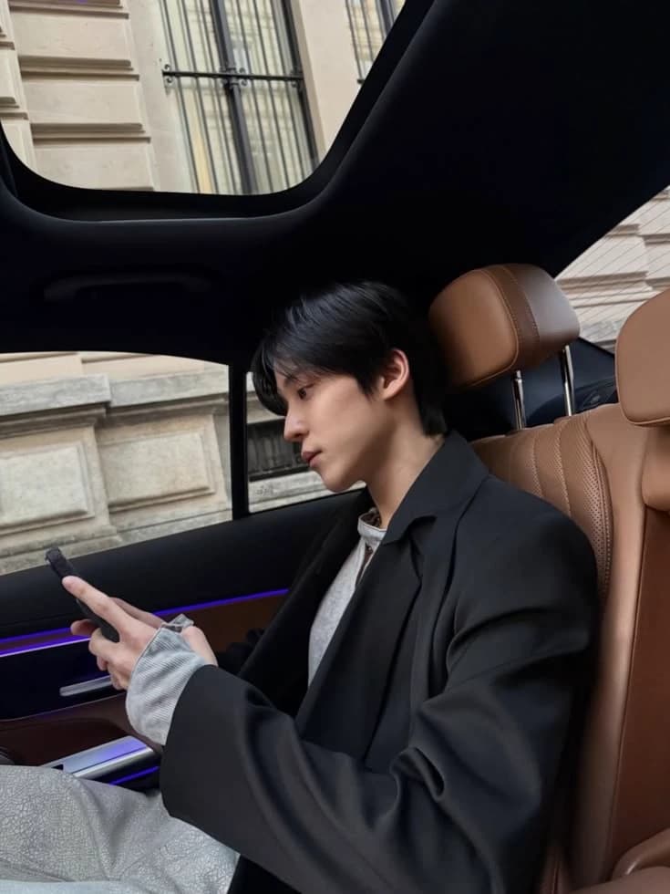 Jeong Yunho thumbnail