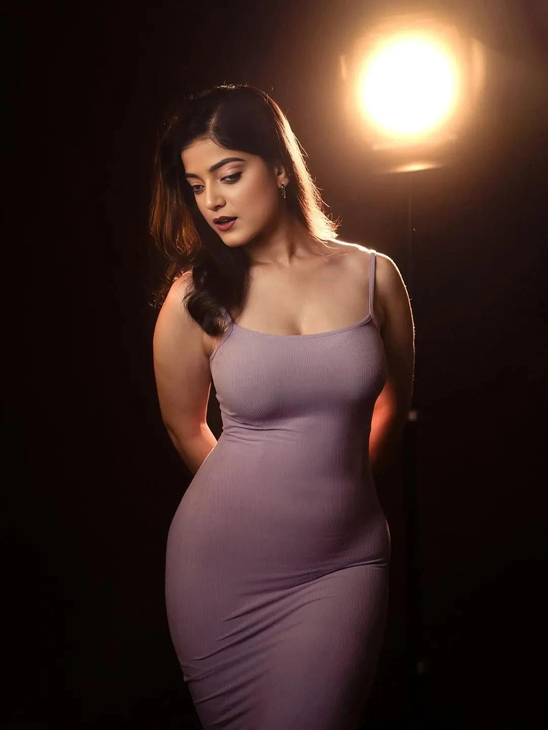 Call girls in Goa Panaji +91-93193#73153 Real & Genuine Goa Escort. thumbnail