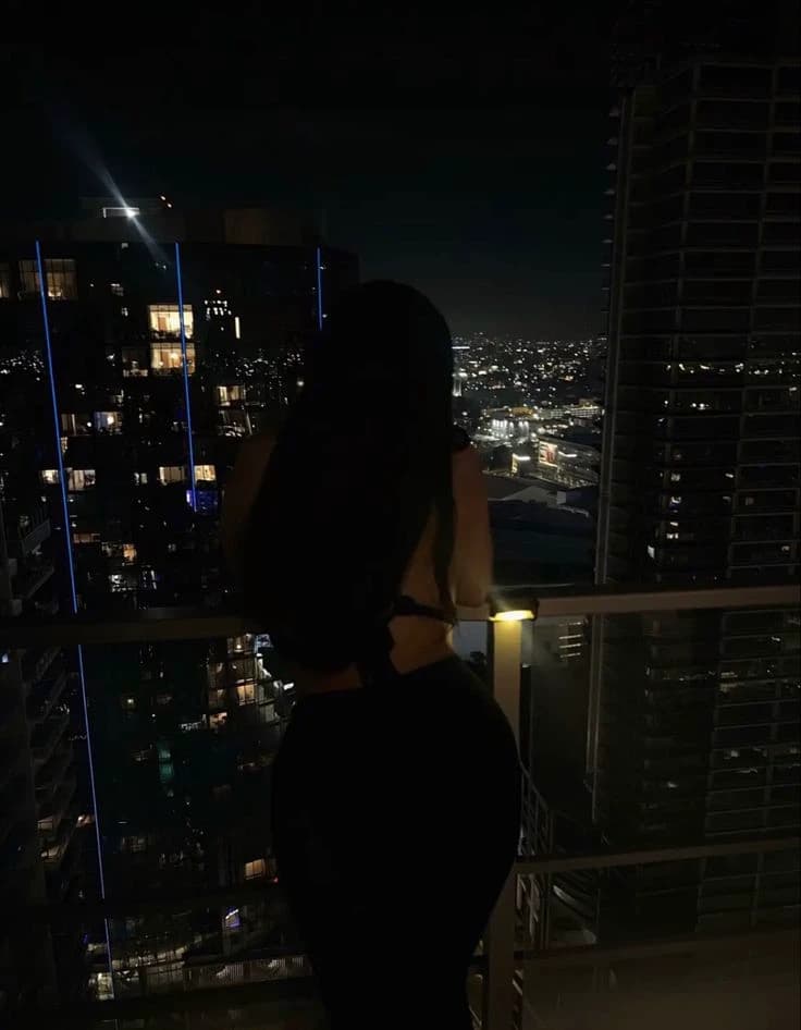 Laura thumbnail
