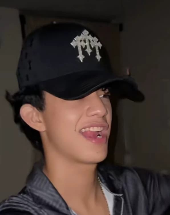 Andy thumbnail