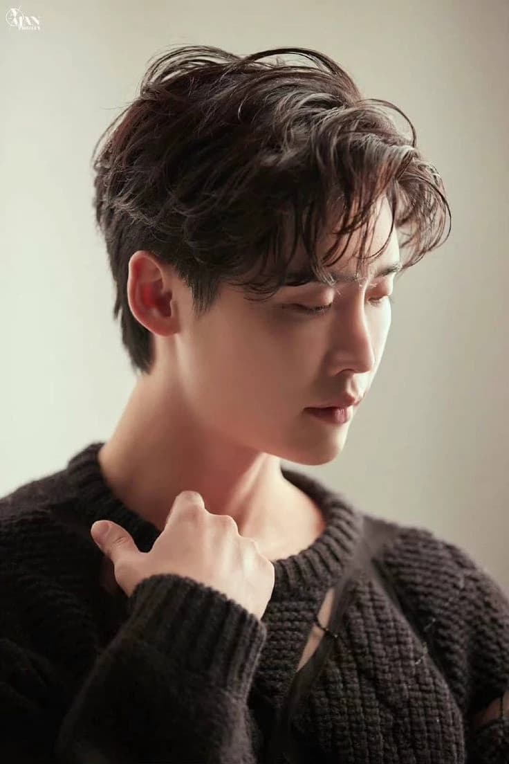Lee jong suk  thumbnail