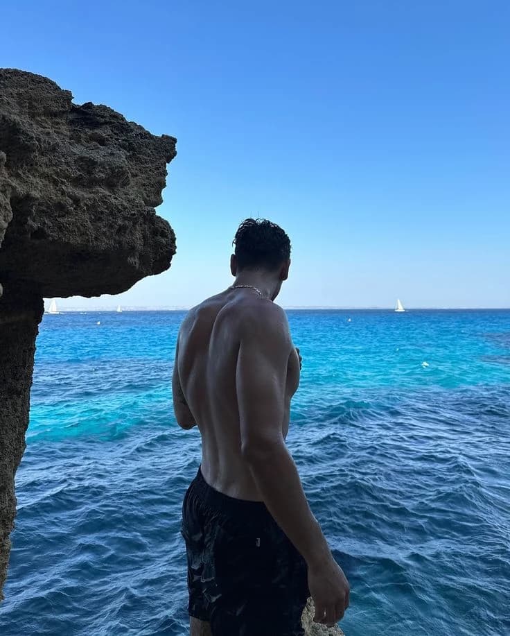 leo Romano thumbnail