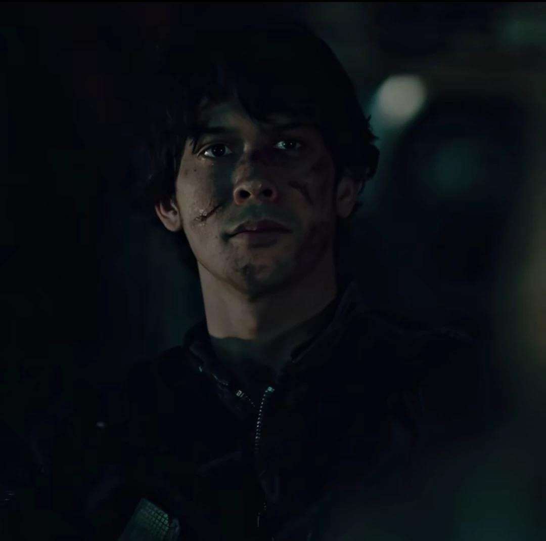 Bellamy Blake 💗 thumbnail