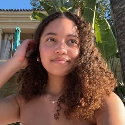Letícia thumbnail