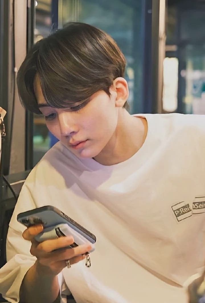 Yoon Jeonghan  thumbnail