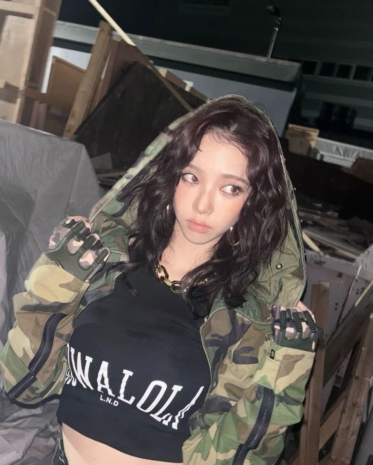 Karina thumbnail