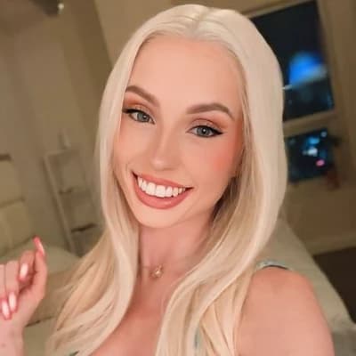 Seraphina 'Sera' Thorne thumbnail