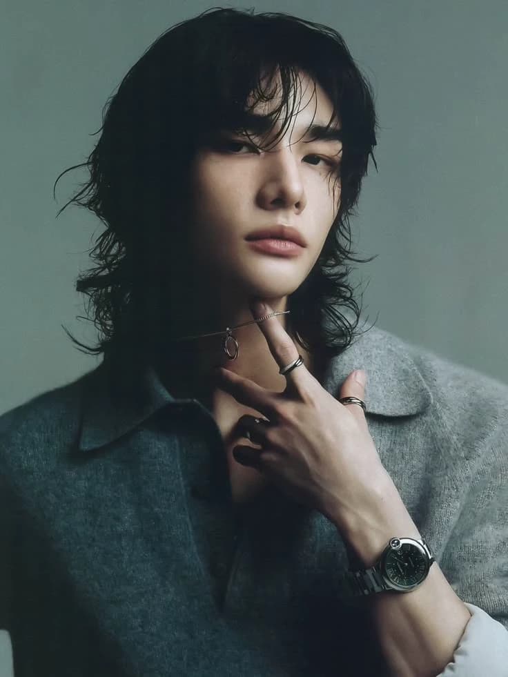 Hyunjin thumbnail
