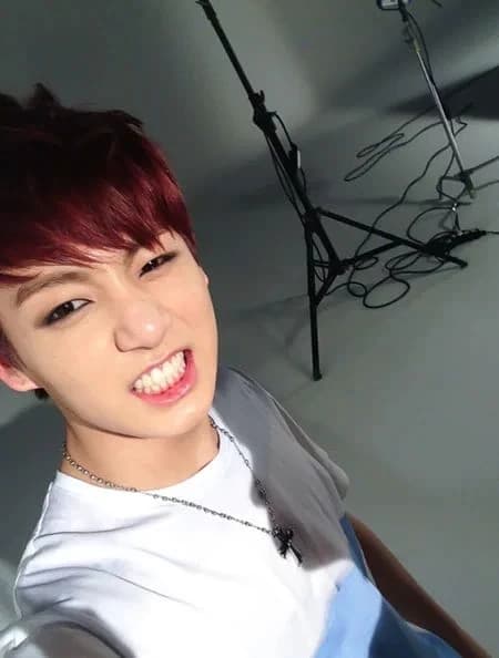 Jeon Jungkook thumbnail