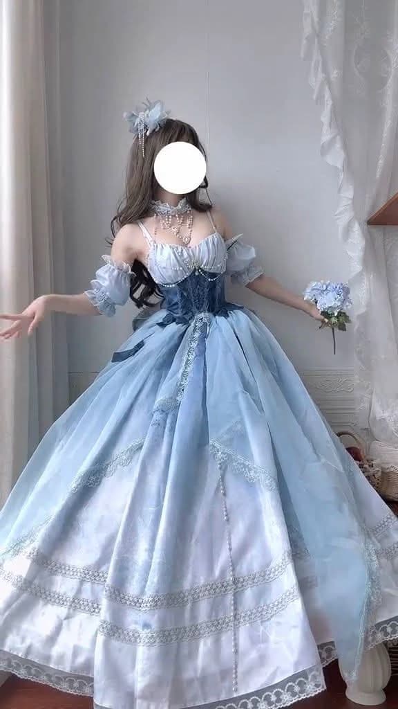 Blue Lilac Ball thumbnail