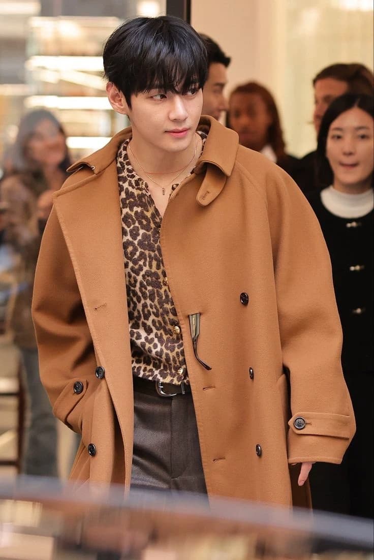 Kim Taehyung thumbnail