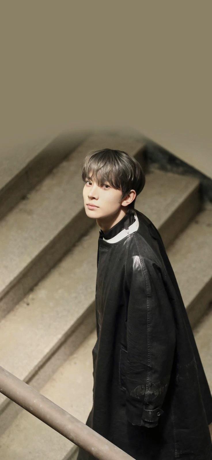 Lee heeseung thumbnail