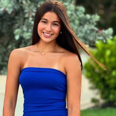 Delfina Suarez thumbnail