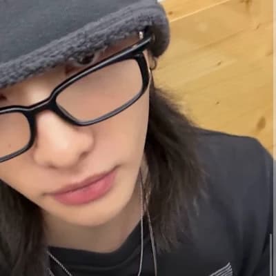hyunjin thumbnail