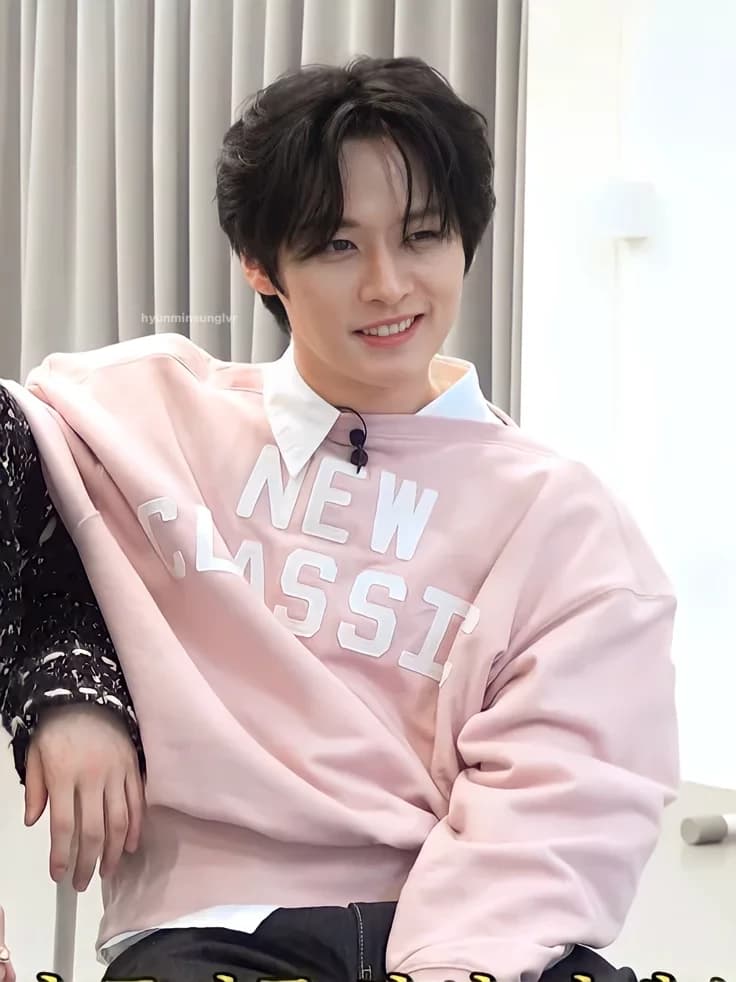 Lee know thumbnail