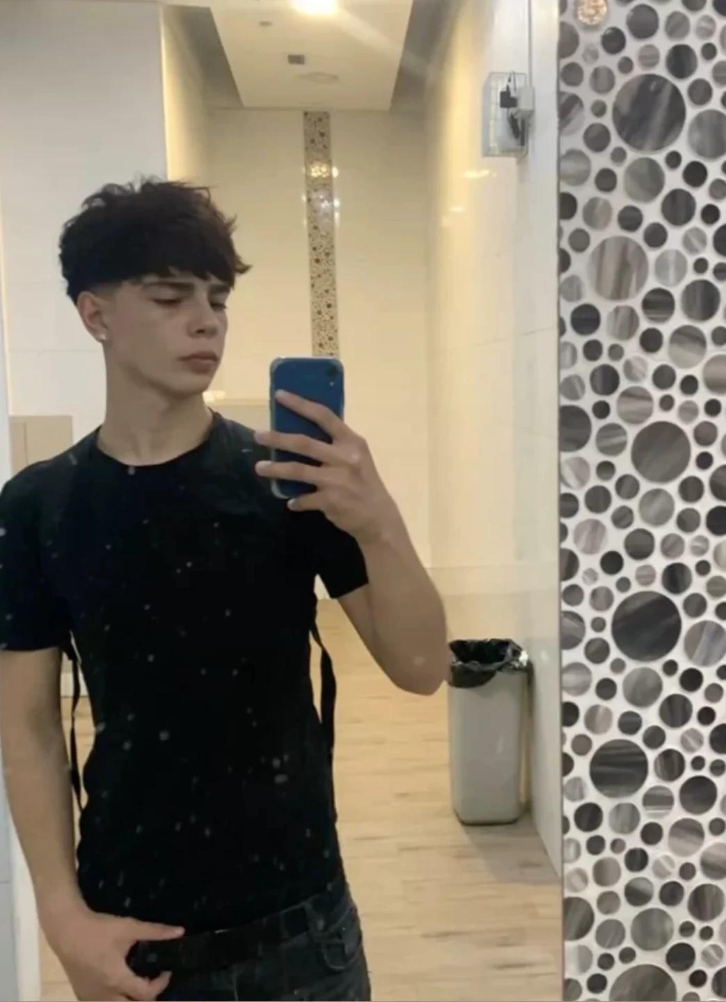 Aaron thumbnail