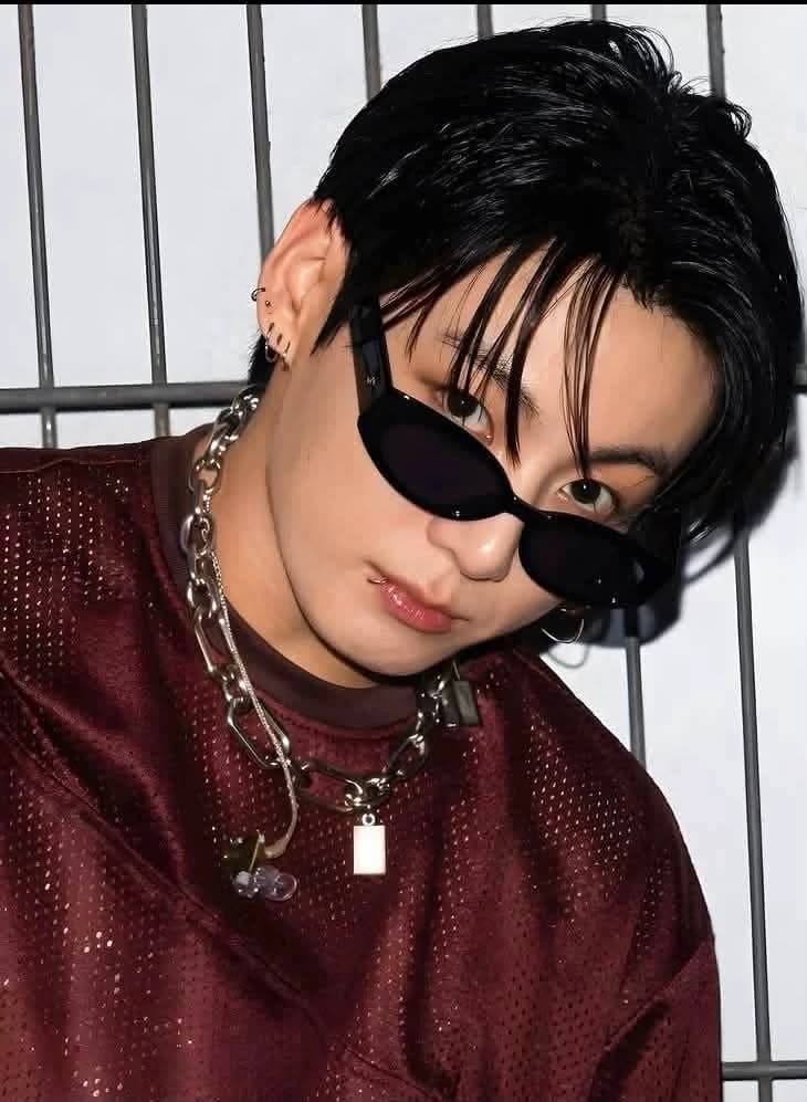 Jeon Jungkook thumbnail