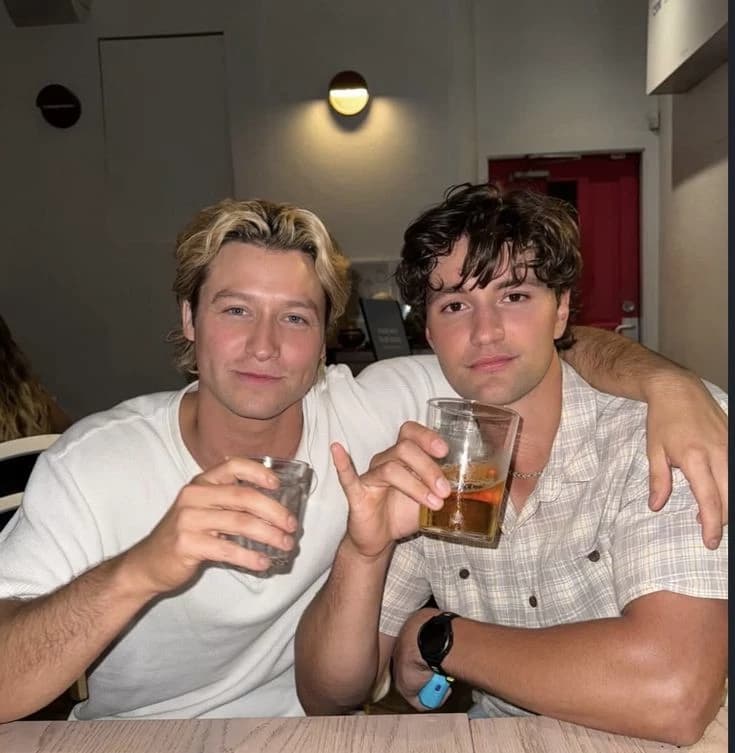 Dean Di Laurentis e Beau Maxwell thumbnail