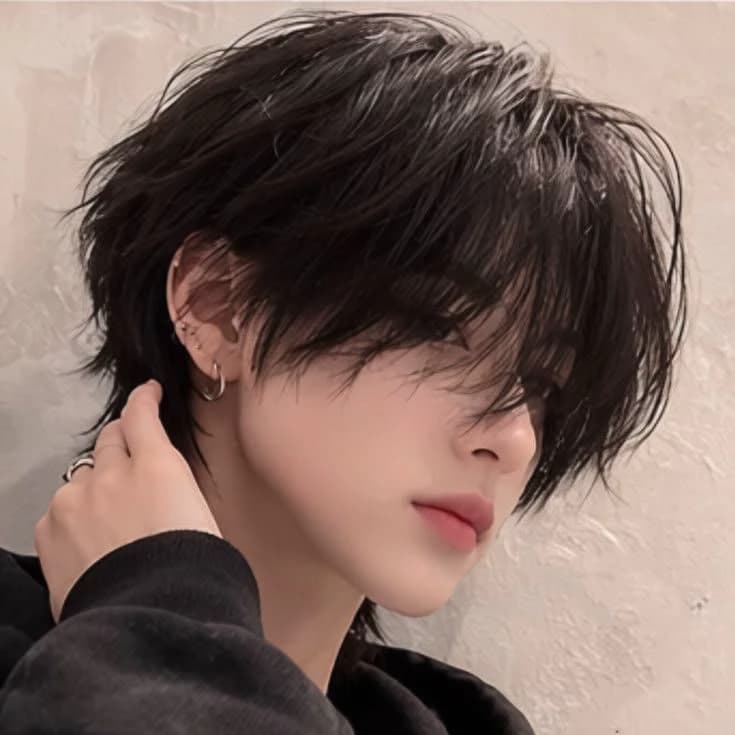 Gabriel (an omega, blue) thumbnail