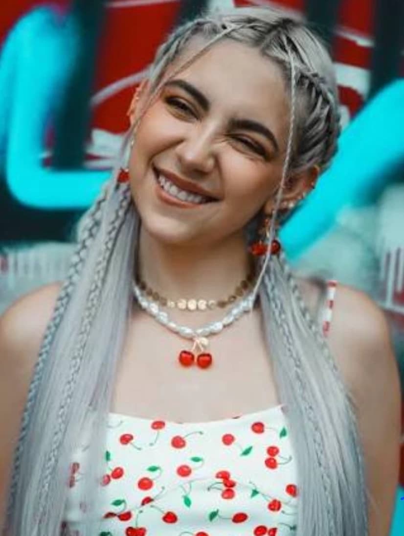 Fernanda Jalil (woman) thumbnail