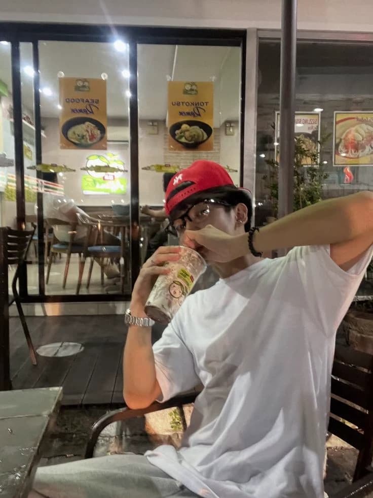 Filipino guy thumbnail