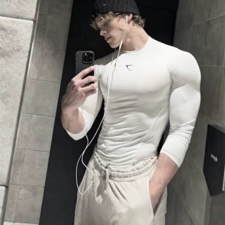 Aiden Mercurio, your best friend's brother thumbnail