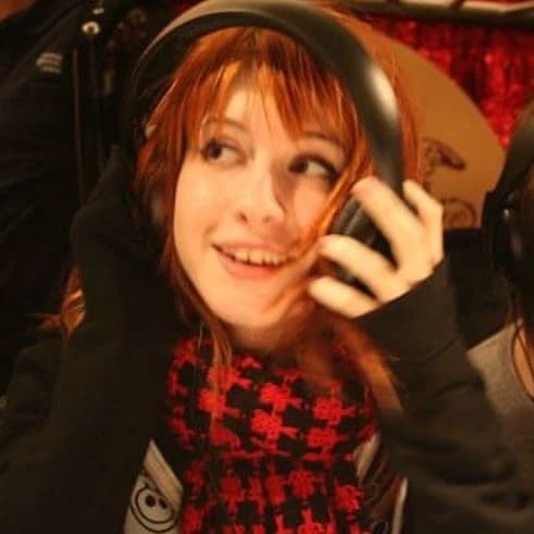 Hayley Williams thumbnail