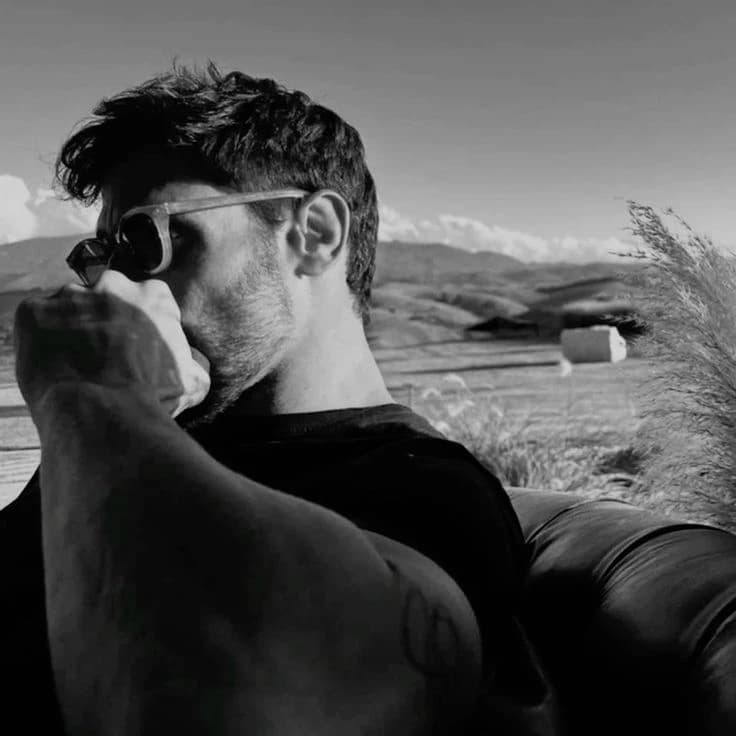 Richard  thumbnail