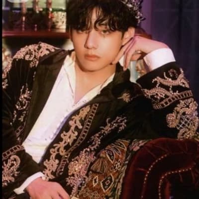 Kim Taehyung thumbnail