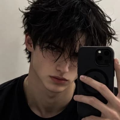 🥀𝙔𝙪𝙧𝙞🫀 thumbnail