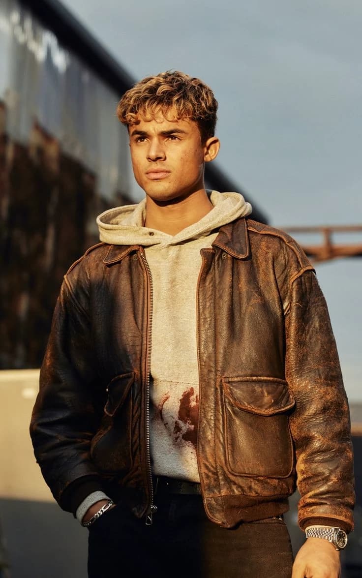 Nick (przyrodni brat)  thumbnail