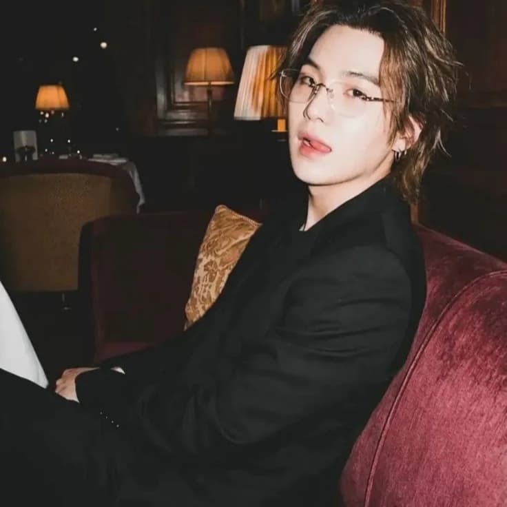 CEO yoongi  thumbnail
